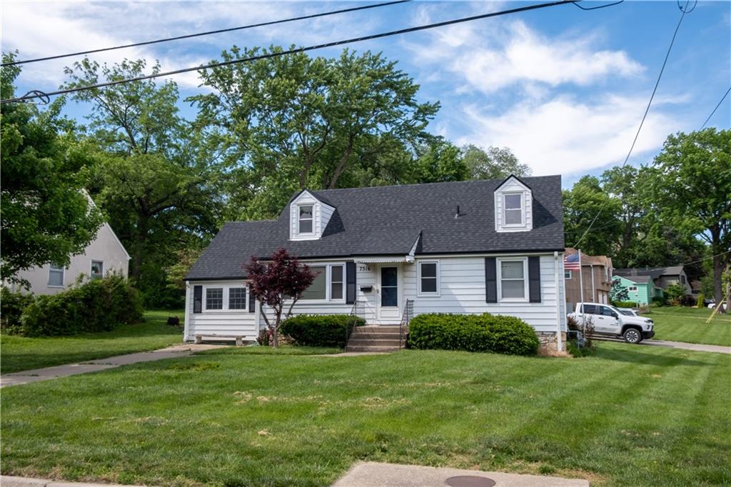 Listing Photo MLS #HMS2550071