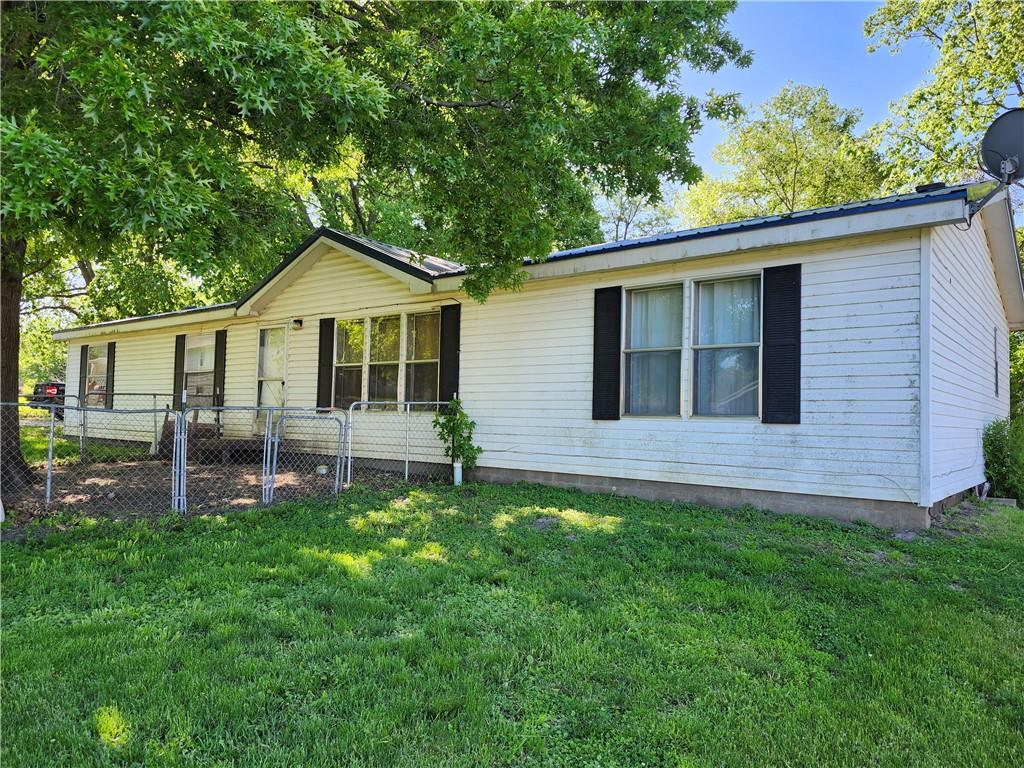 Listing Photo MLS #HMS2550558