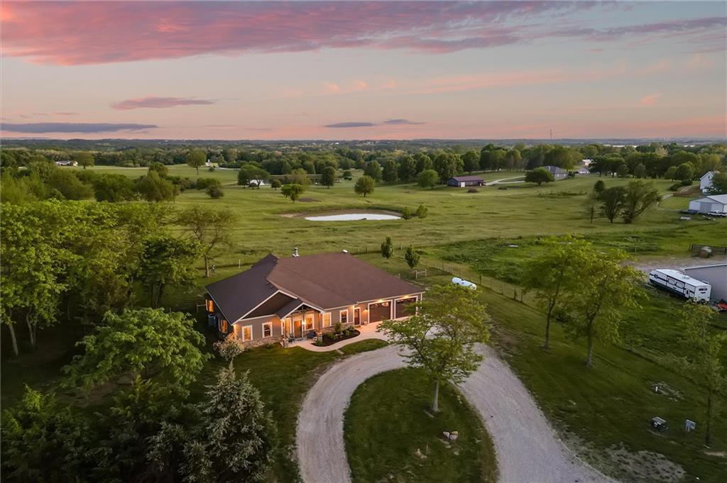 Listing Photo MLS #HMS2550598