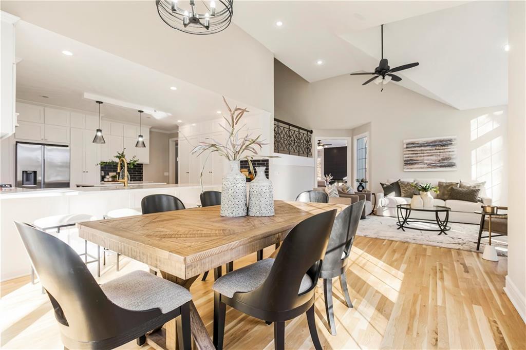 Listing Photo MLS #HMS2550933