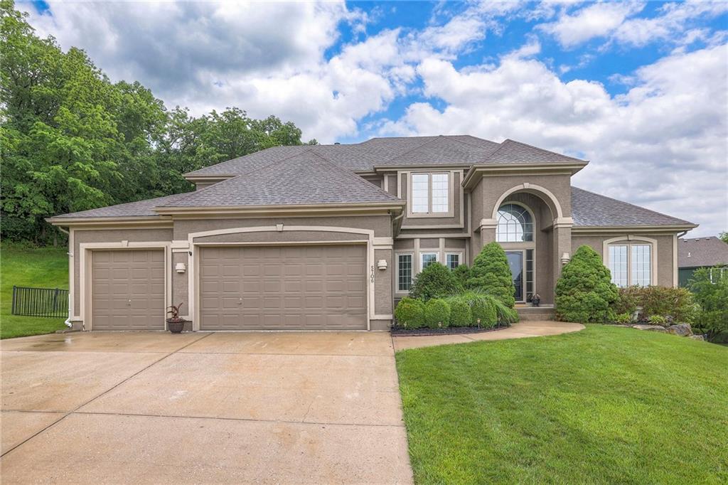 Listing Photo MLS #HMS2551308