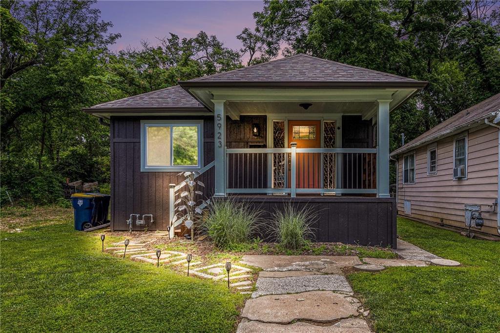 Listing Photo MLS #HMS2551493
