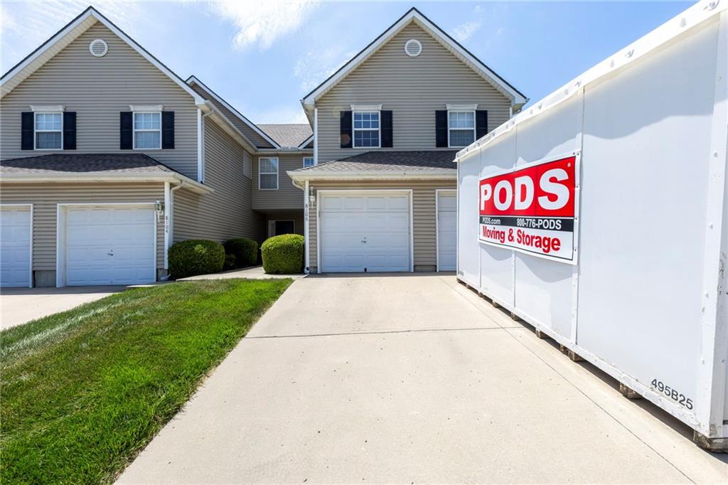 Listing Photo MLS #HMS2551546
