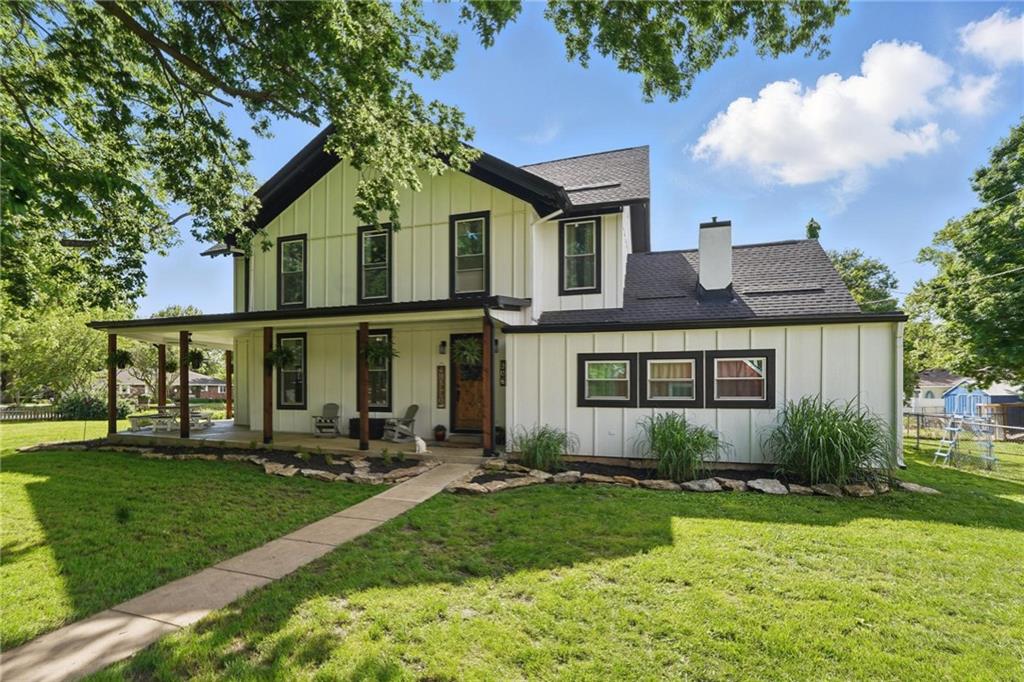 Listing Photo MLS #HMS2551596