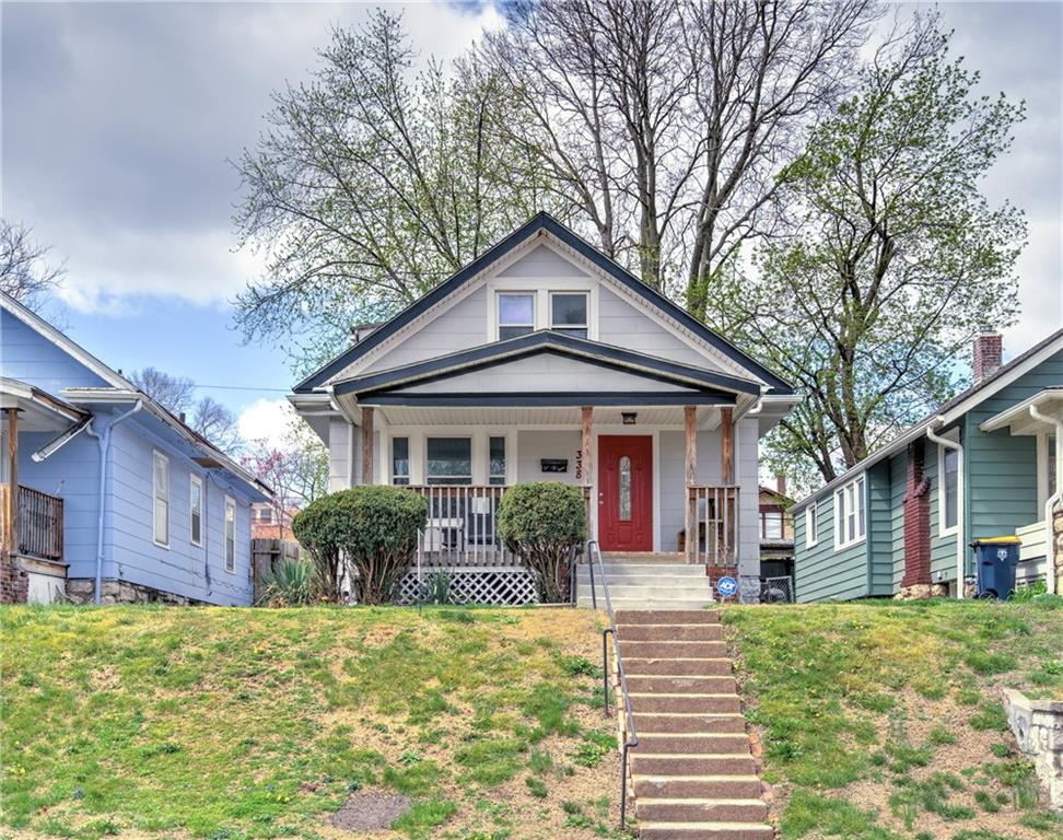 Listing Photo MLS #HMS2551611