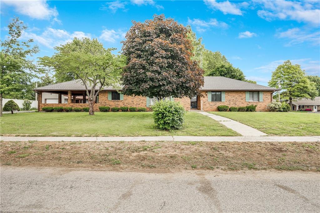 Listing Photo MLS #HMS2551859