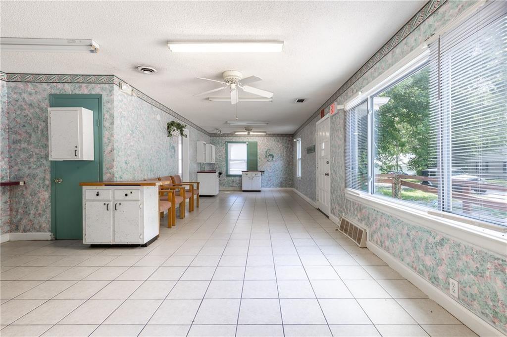 Listing Photo MLS #HMS2552092