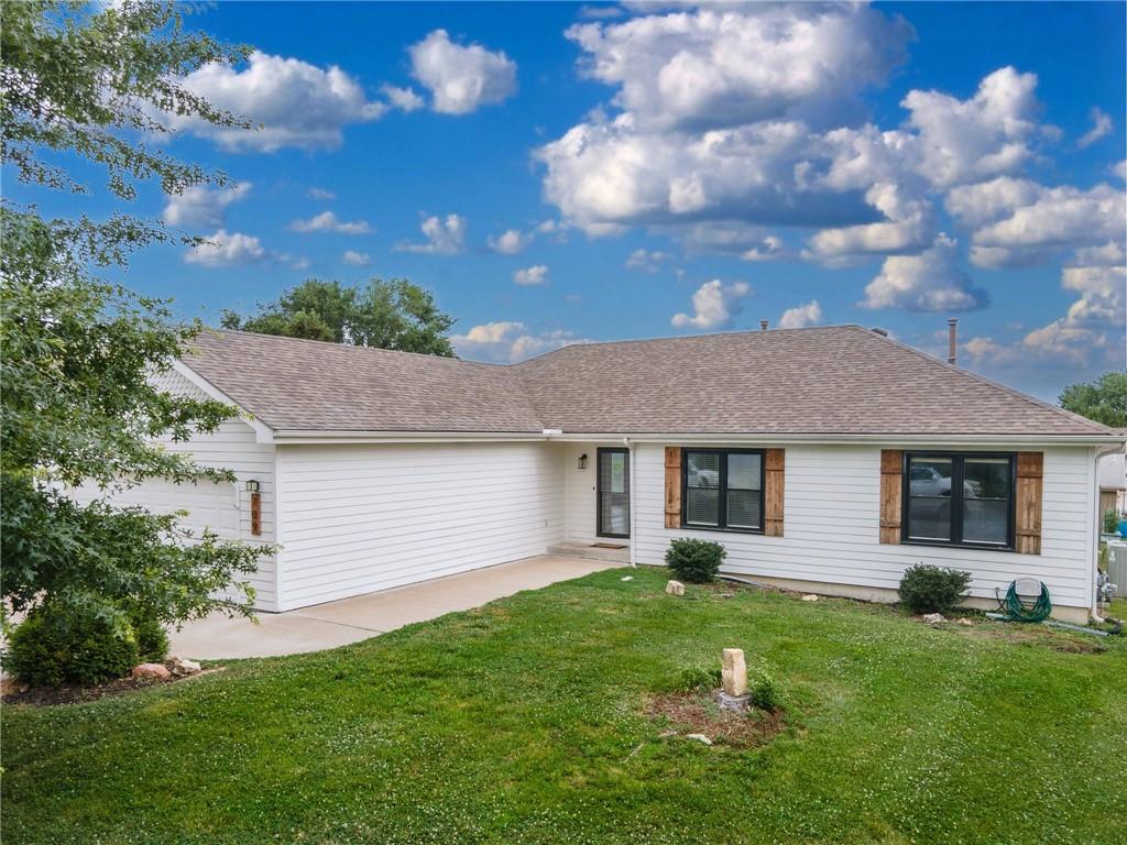 Listing Photo MLS #HMS2552271