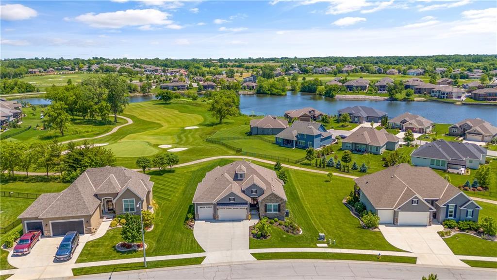 Listing Photo MLS #HMS2552307