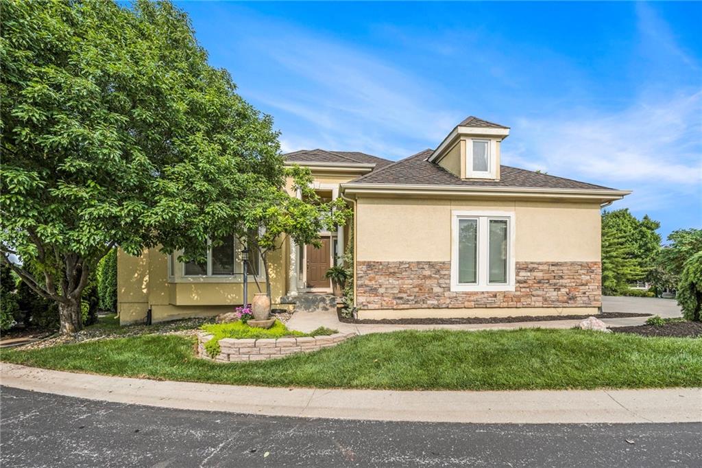 Listing Photo MLS #HMS2552733
