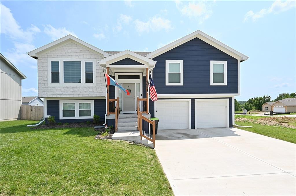 Listing Photo MLS #HMS2552948
