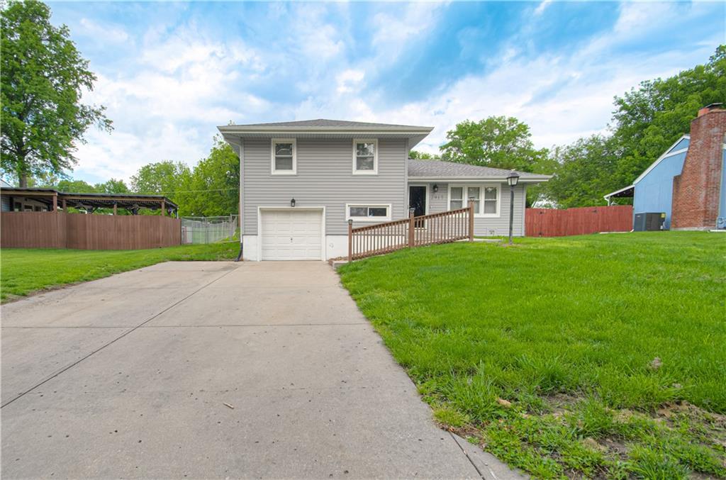 Listing Photo MLS #HMS2552949
