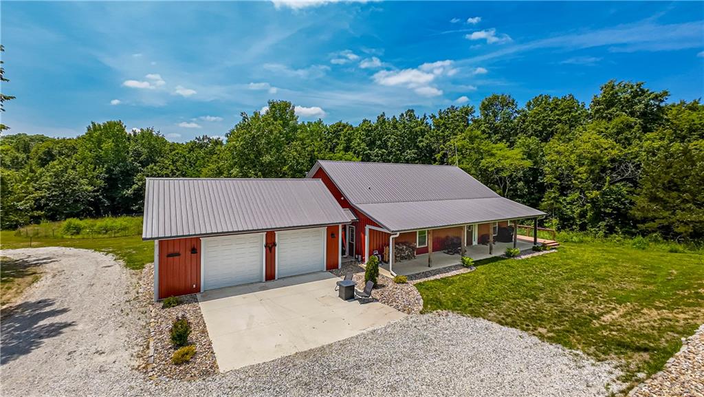 Listing Photo MLS #HMS2552959