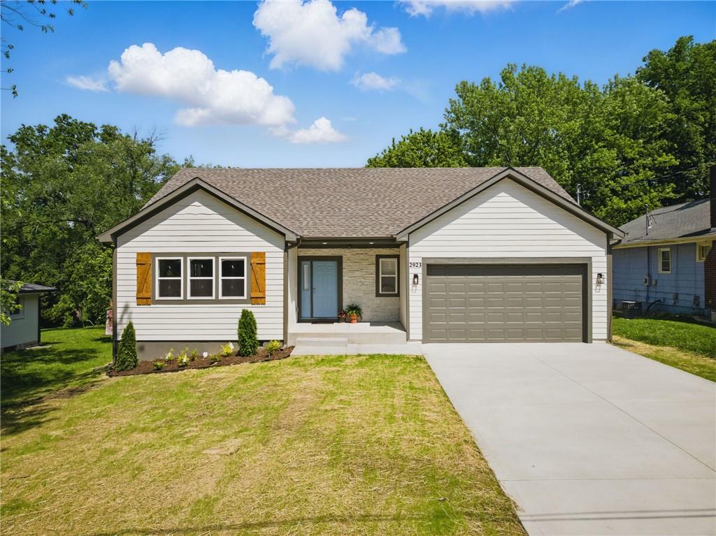 Listing Photo MLS #HMS2553052