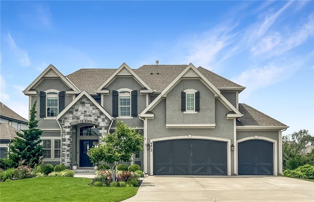 Listing Photo MLS #HMS2553133