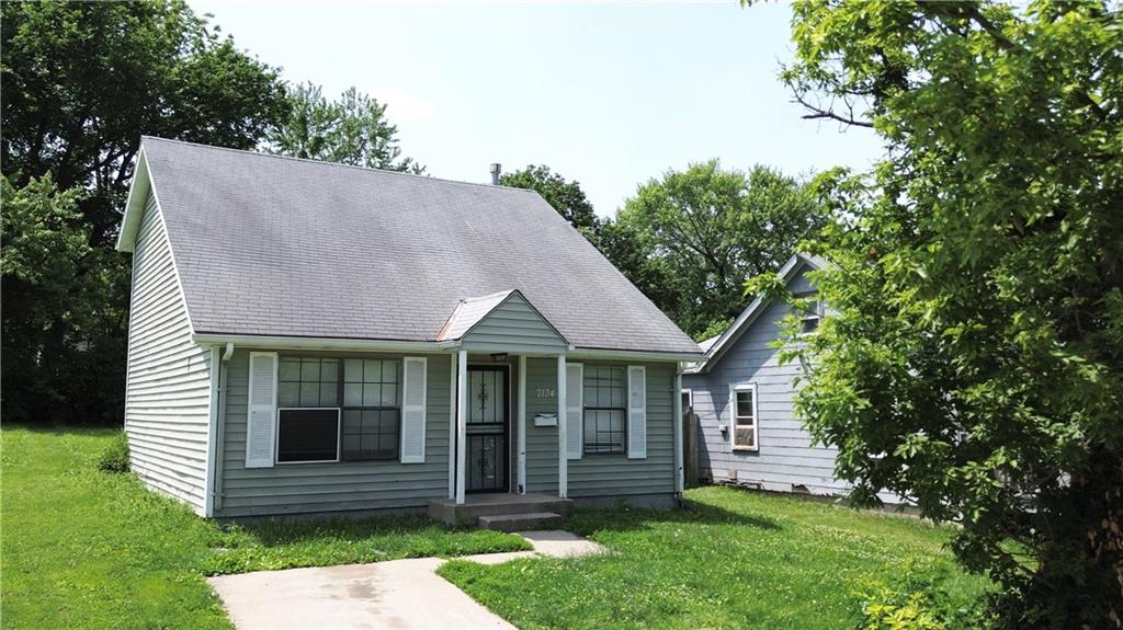 Listing Photo MLS #HMS2553220