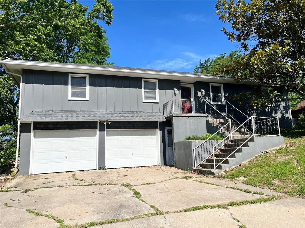Listing Photo MLS #HMS2553262