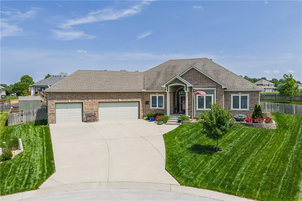 Listing Photo MLS #HMS2553267