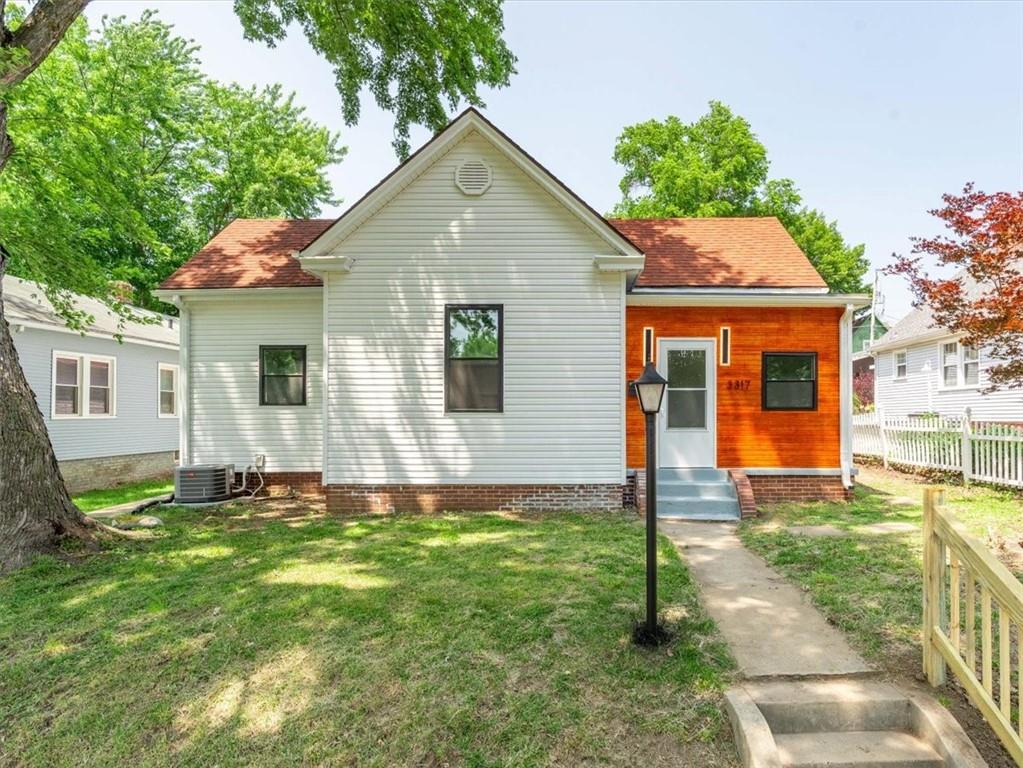 Listing Photo MLS #HMS2553312