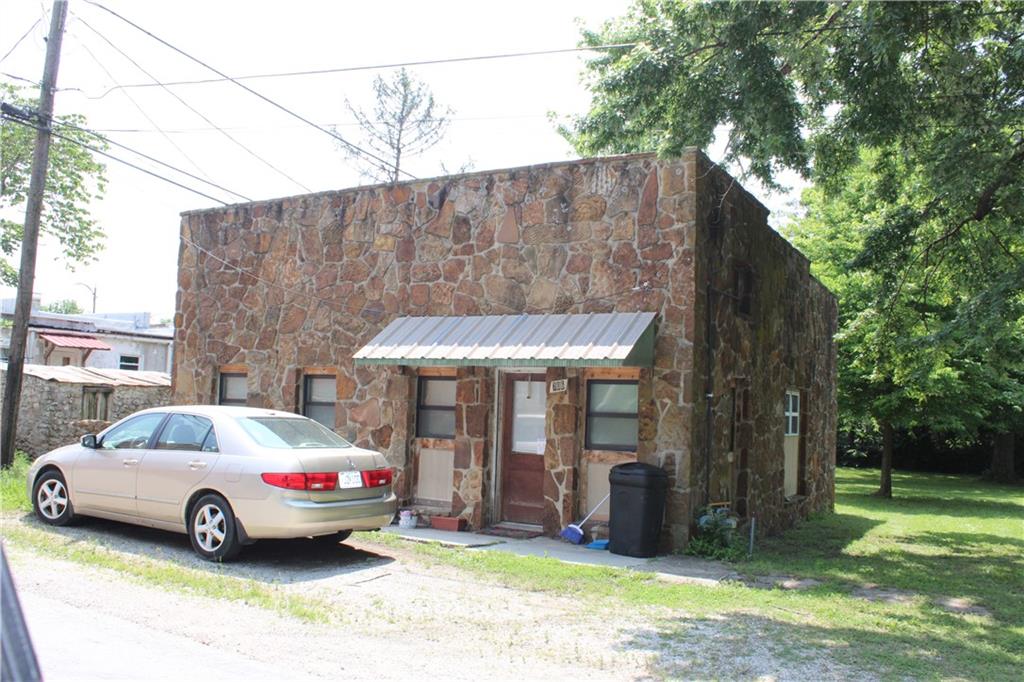Listing Photo MLS #HMS2553412