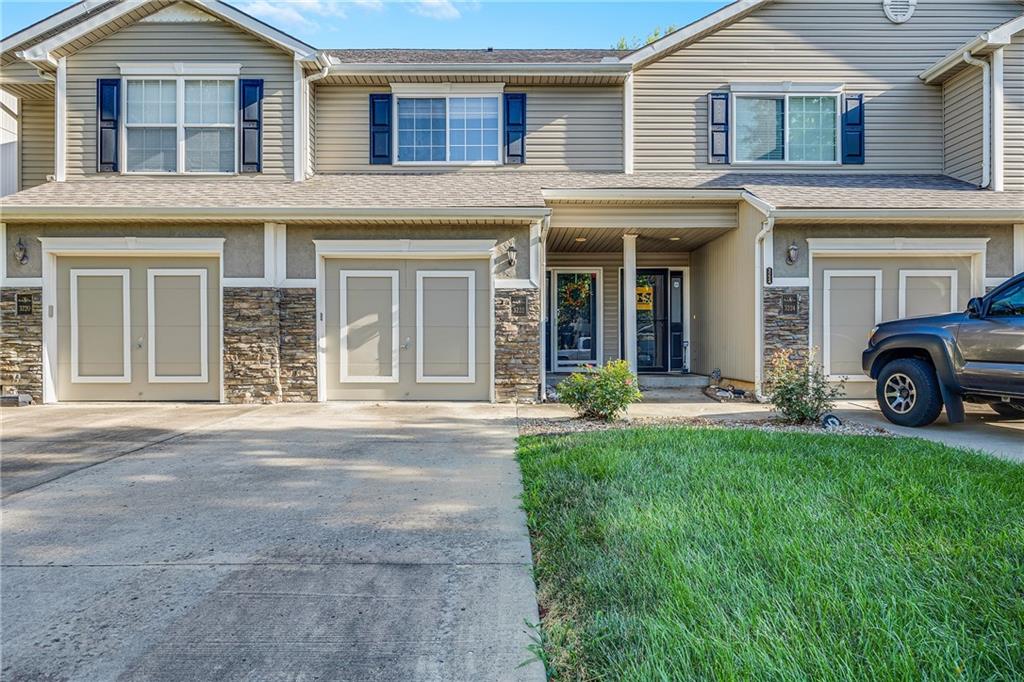 Listing Photo MLS #HMS2553432