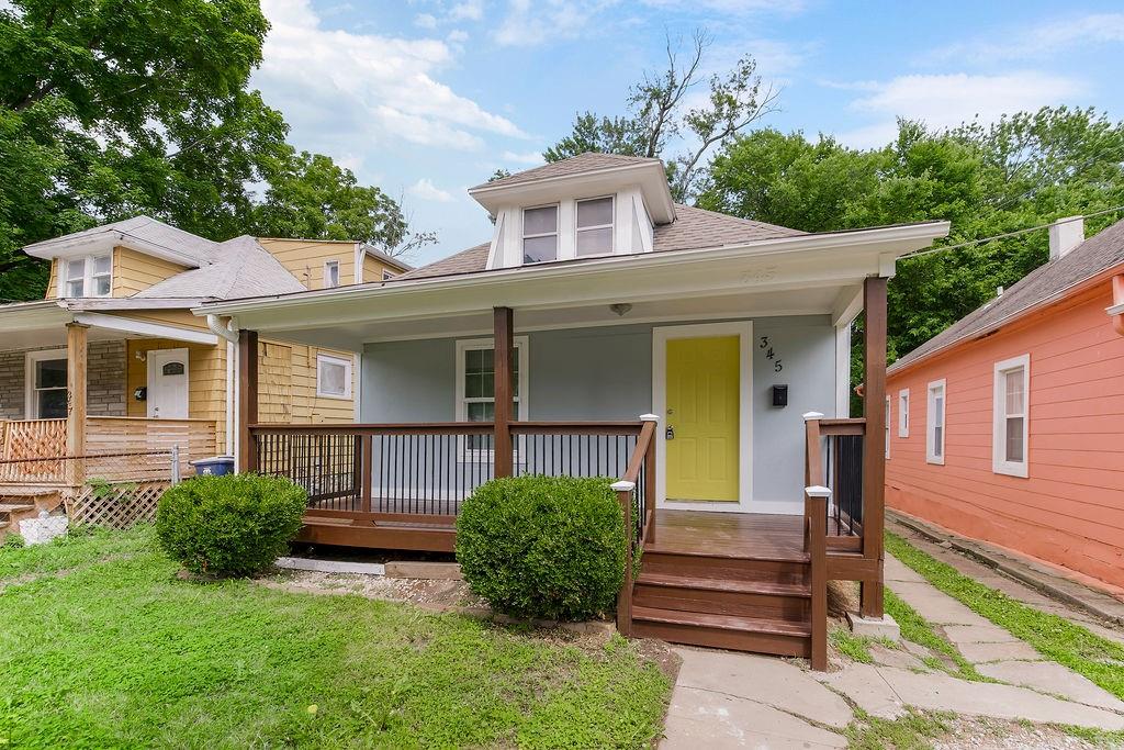 Listing Photo MLS #HMS2553485