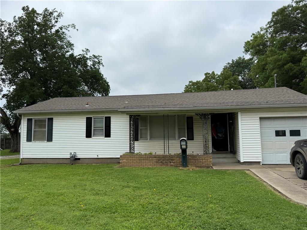Listing Photo MLS #HMS2553914