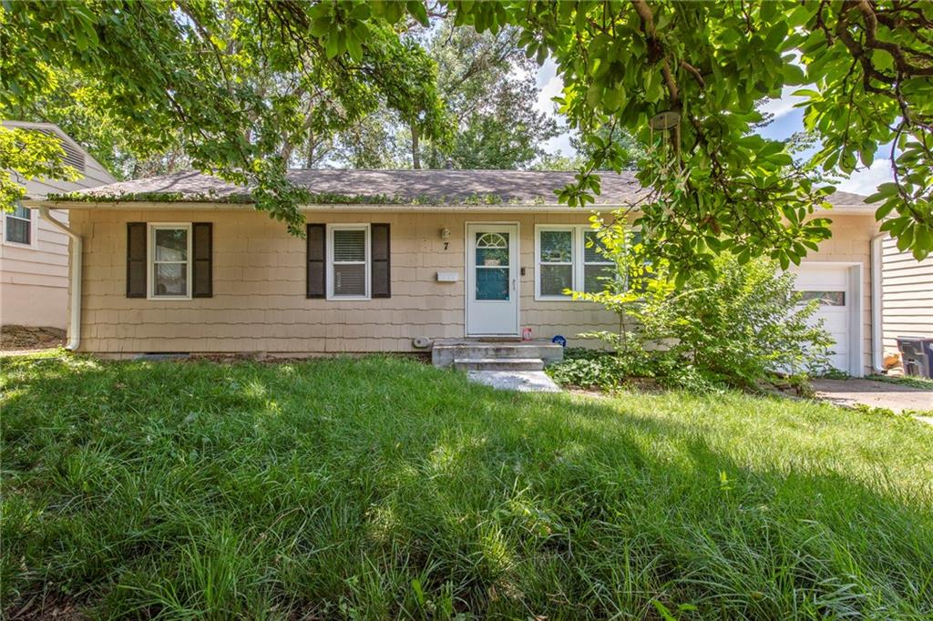 Listing Photo MLS #HMS2555008