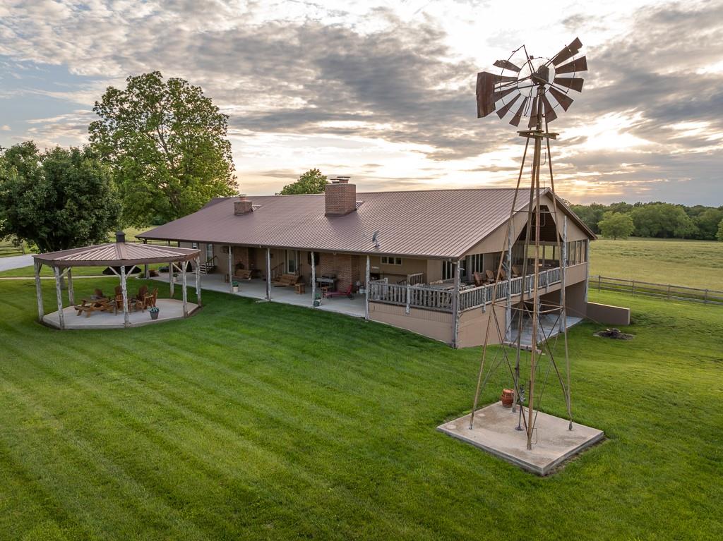 Listing Photo MLS #HMS2555061