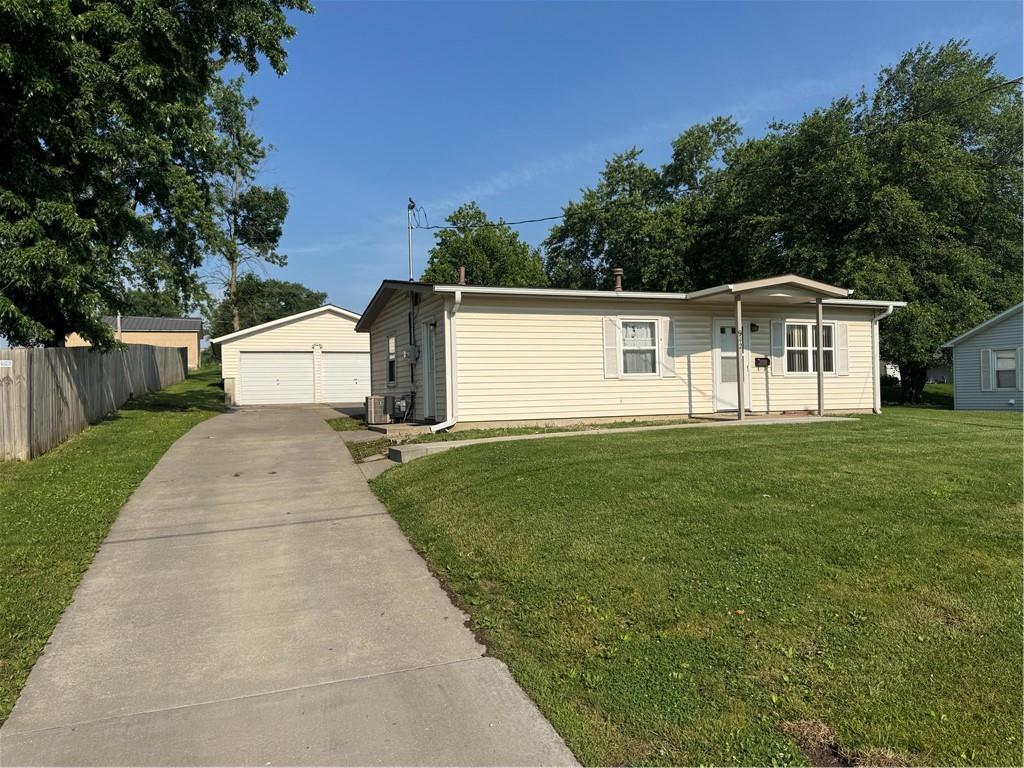 Listing Photo MLS #HMS2555375