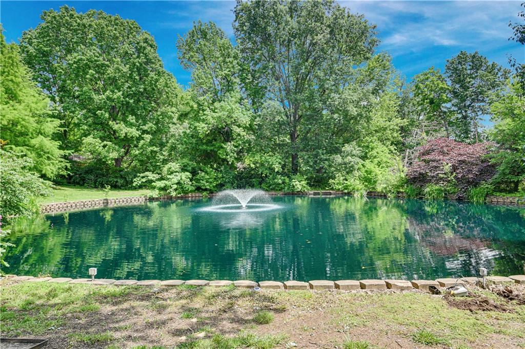 Listing Photo MLS #HMS2555396