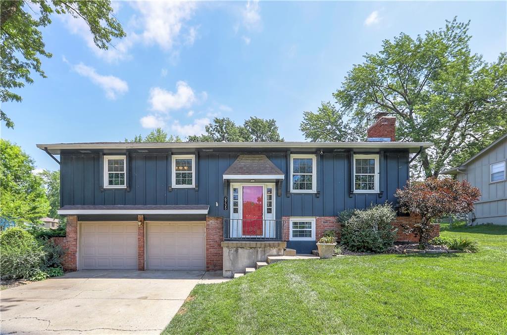 Listing Photo MLS #HMS2555643