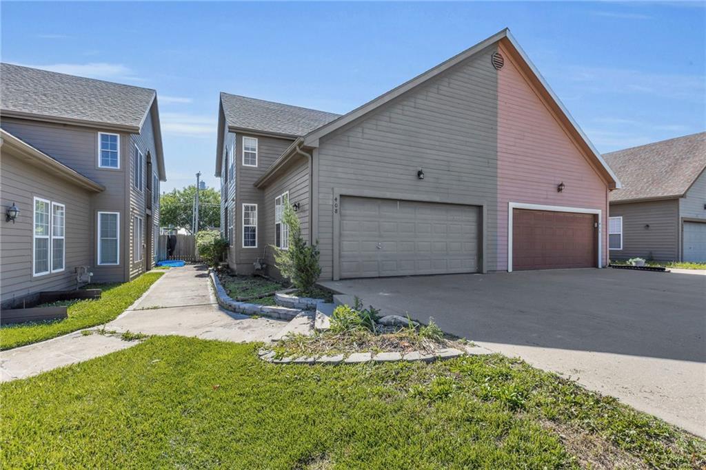 Listing Photo MLS #HMS2555740