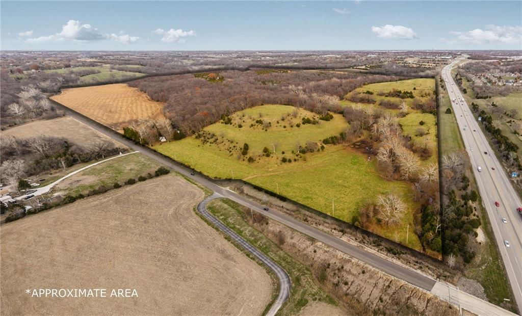 Listing Photo MLS #HMS2555882