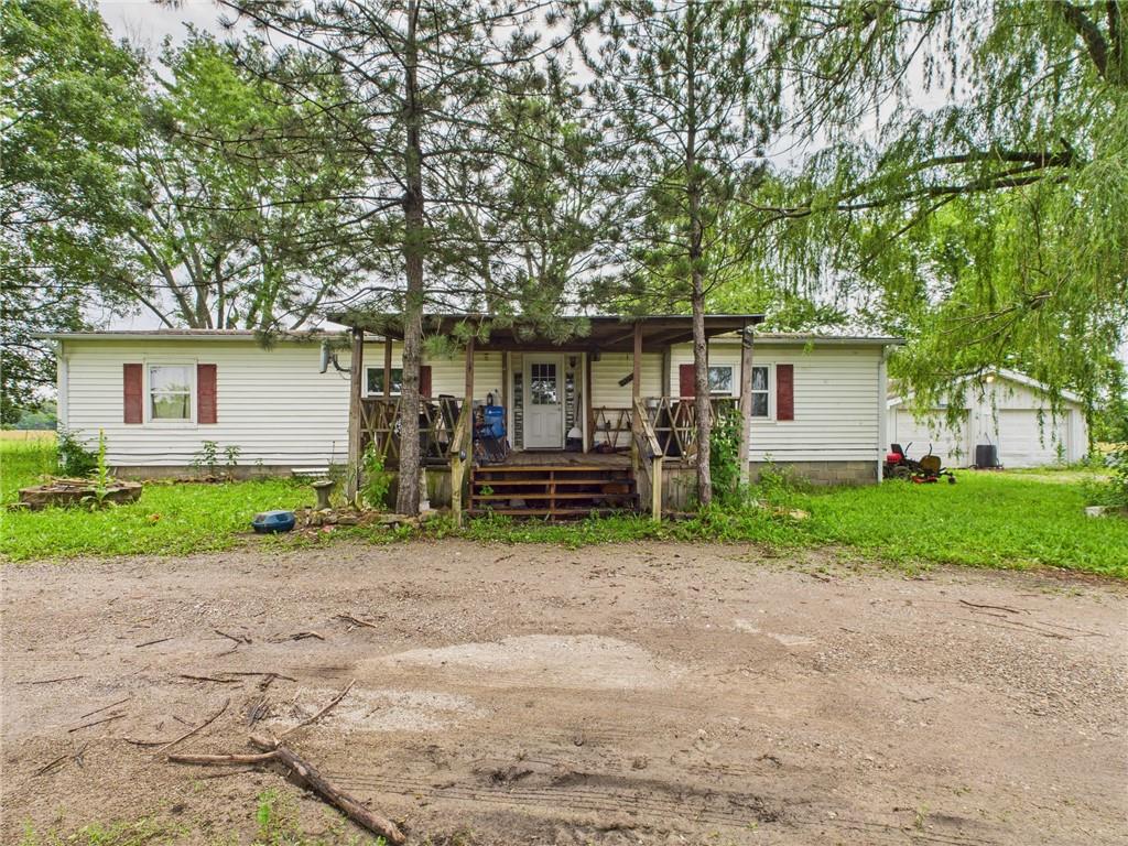 Listing Photo MLS #HMS2555982