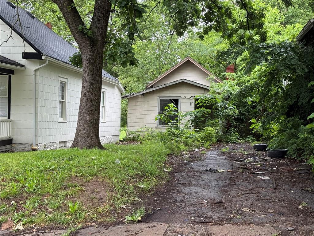 Listing Photo MLS #HMS2556159
