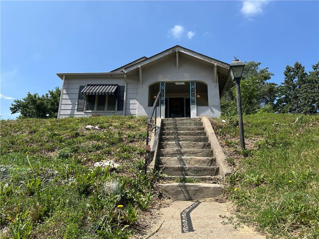 Listing Photo MLS #HMS2556410