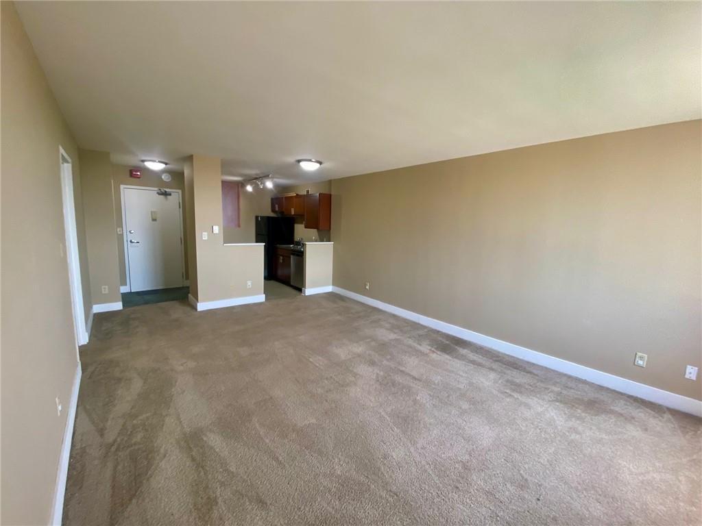 Listing Photo MLS #HMS2556607