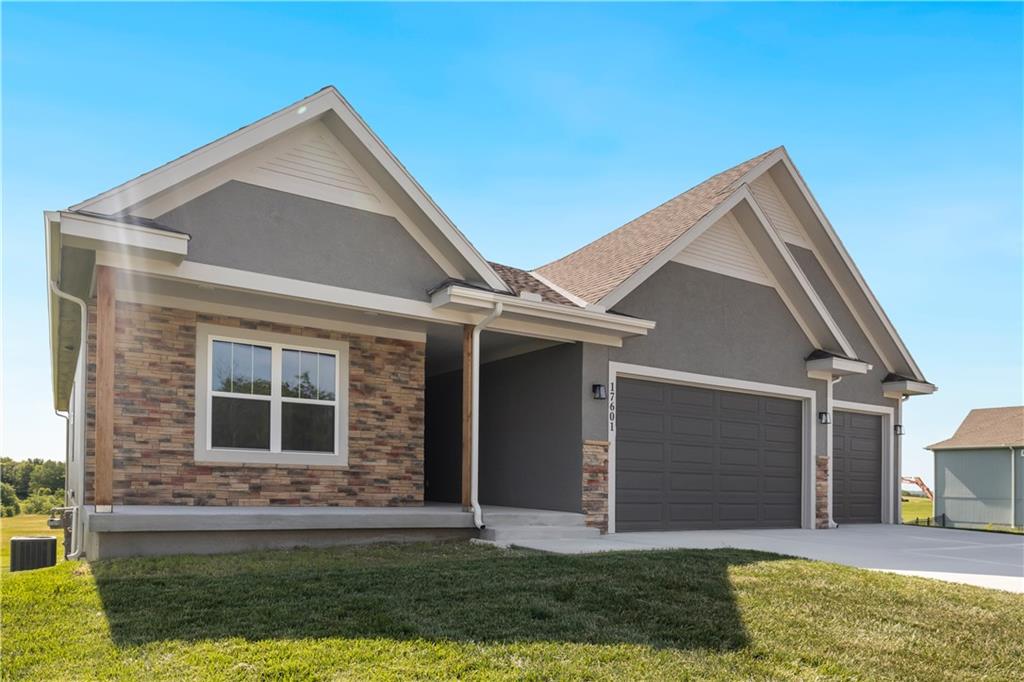 Listing Photo MLS #HMS2556691