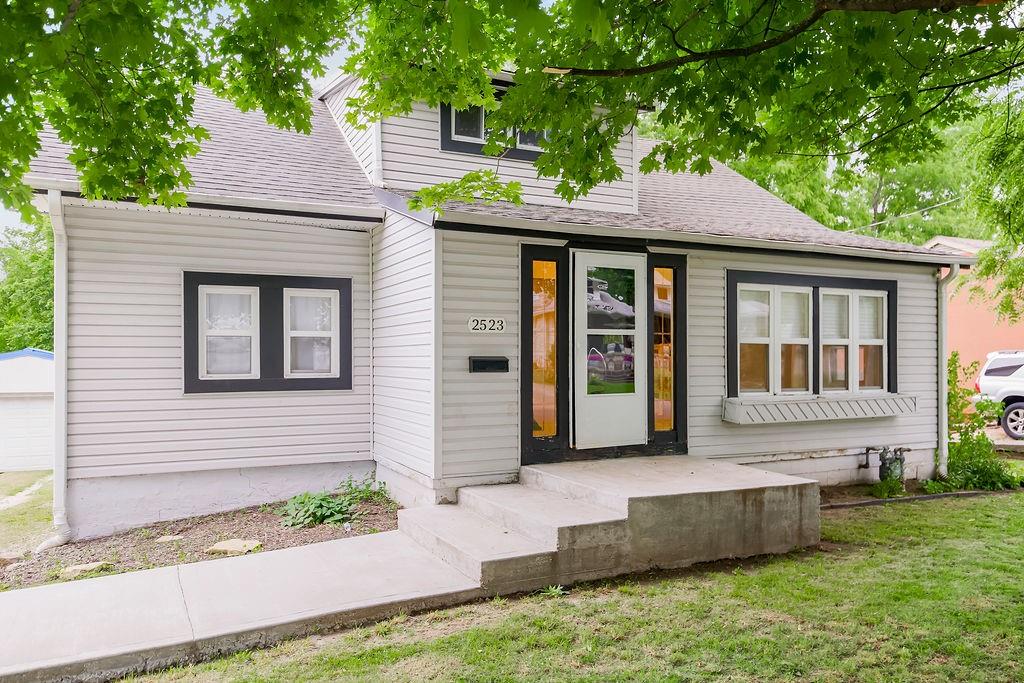 Listing Photo MLS #HMS2556740