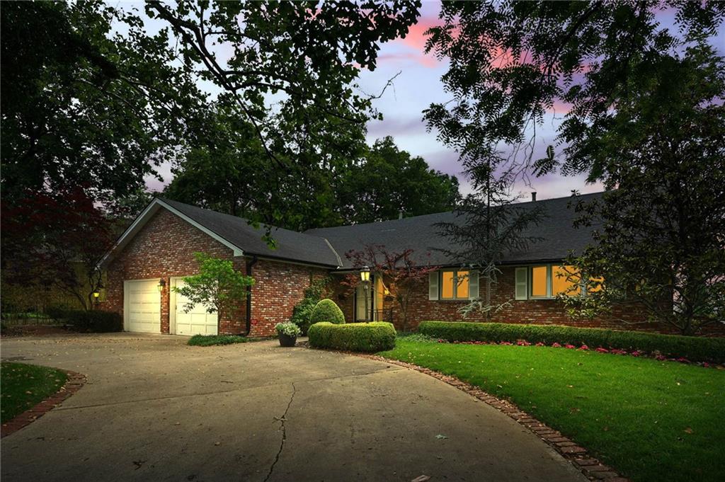 Listing Photo MLS #HMS2556755