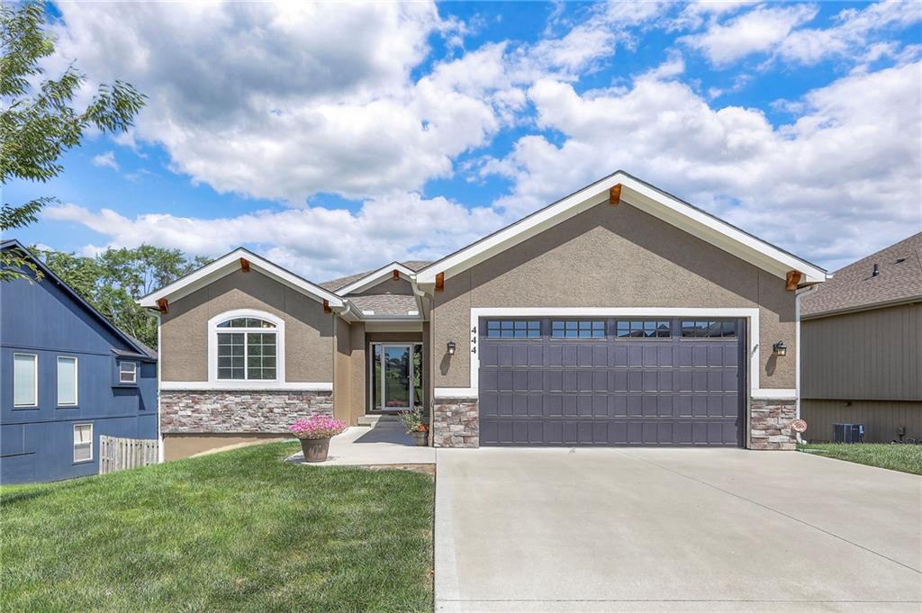 Listing Photo MLS #HMS2556797