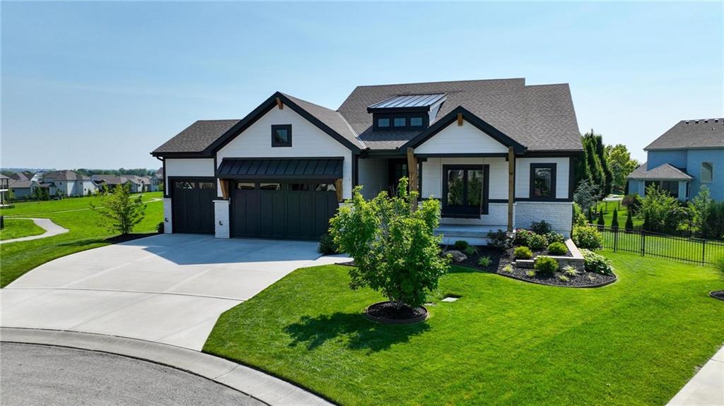 Listing Photo MLS #HMS2556884