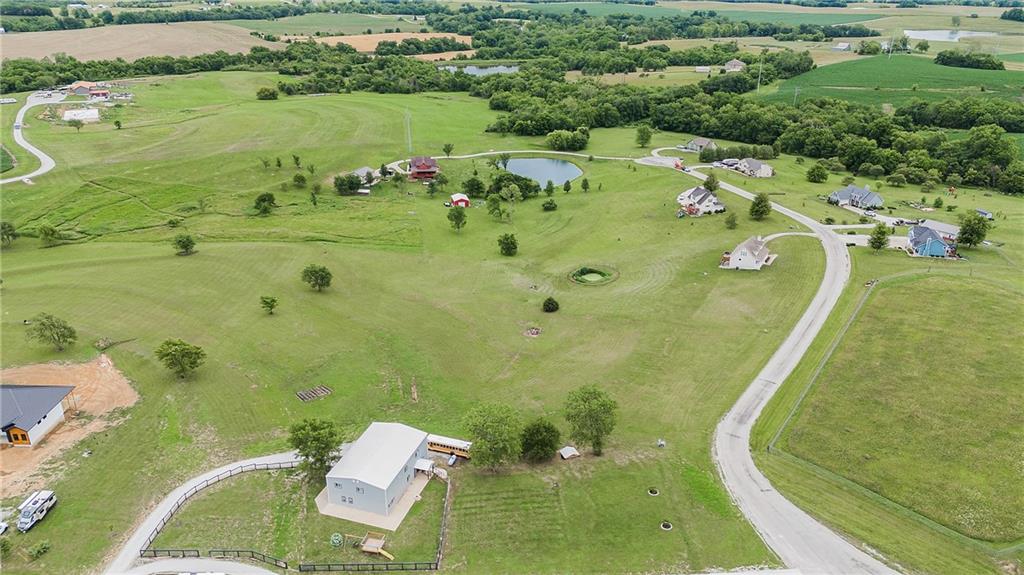 Listing Photo MLS #HMS2556903