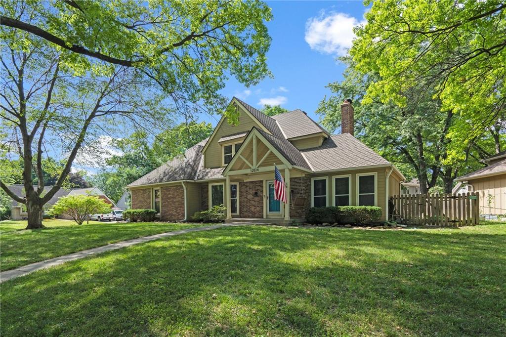 Listing Photo MLS #HMS2557026