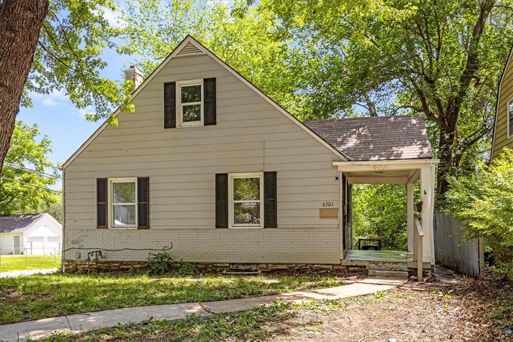 Listing Photo MLS #HMS2557044