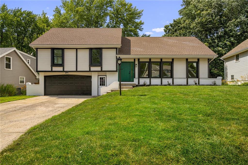 Listing Photo MLS #HMS2557112