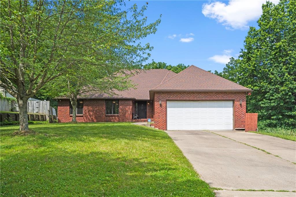 Listing Photo MLS #HMS2557126