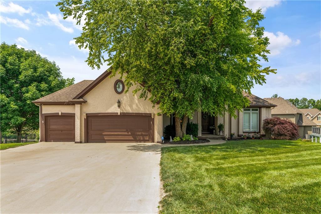 Listing Photo MLS #HMS2557171