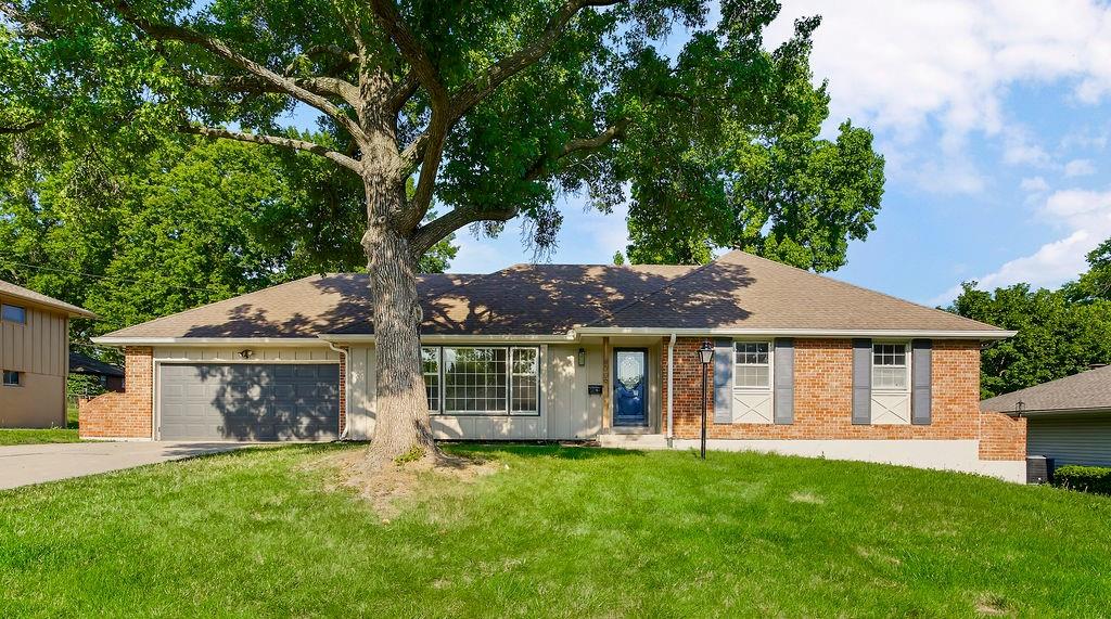 Listing Photo MLS #HMS2557215